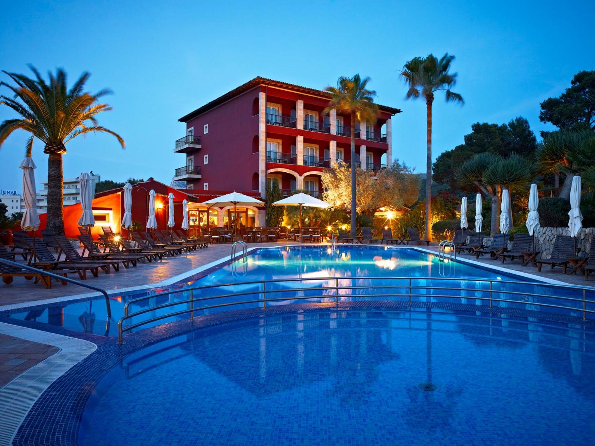 Hotel Cala Sant Vicenc - Adults Only Cala de Sant Vicenc 外观 照片